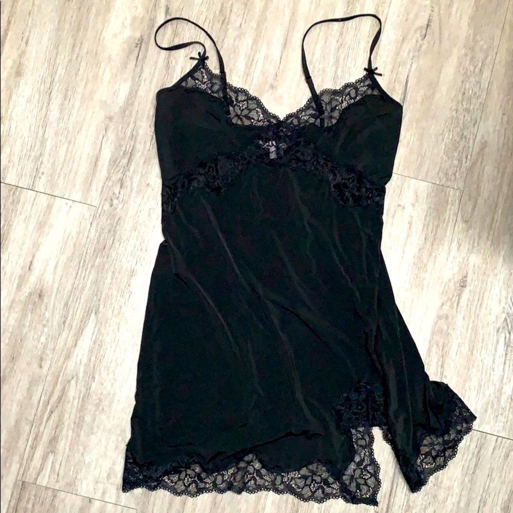 Victoria’s Secret black chemise size M